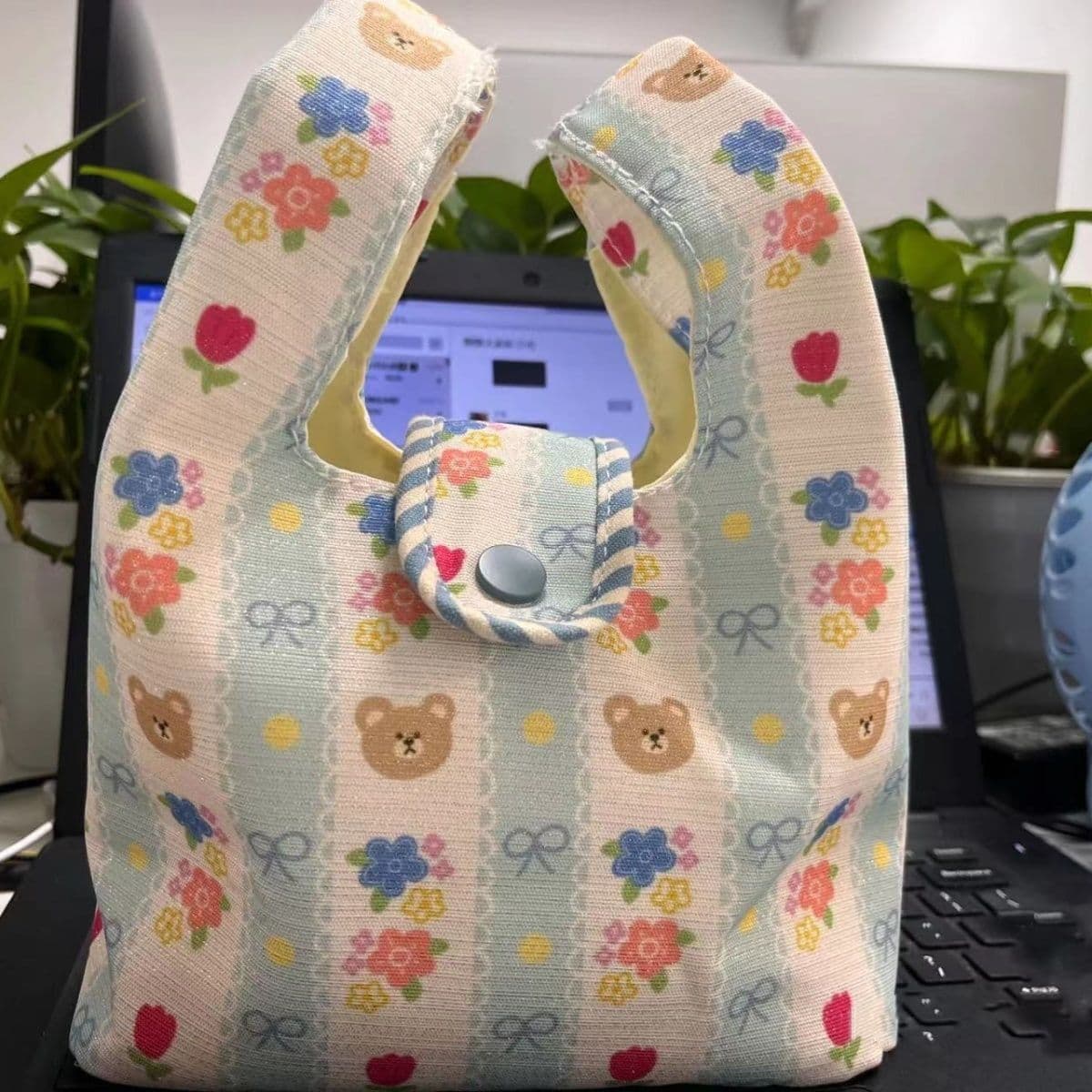 ランチバッグ 小さめ 花と熊の小さめランチバッグ