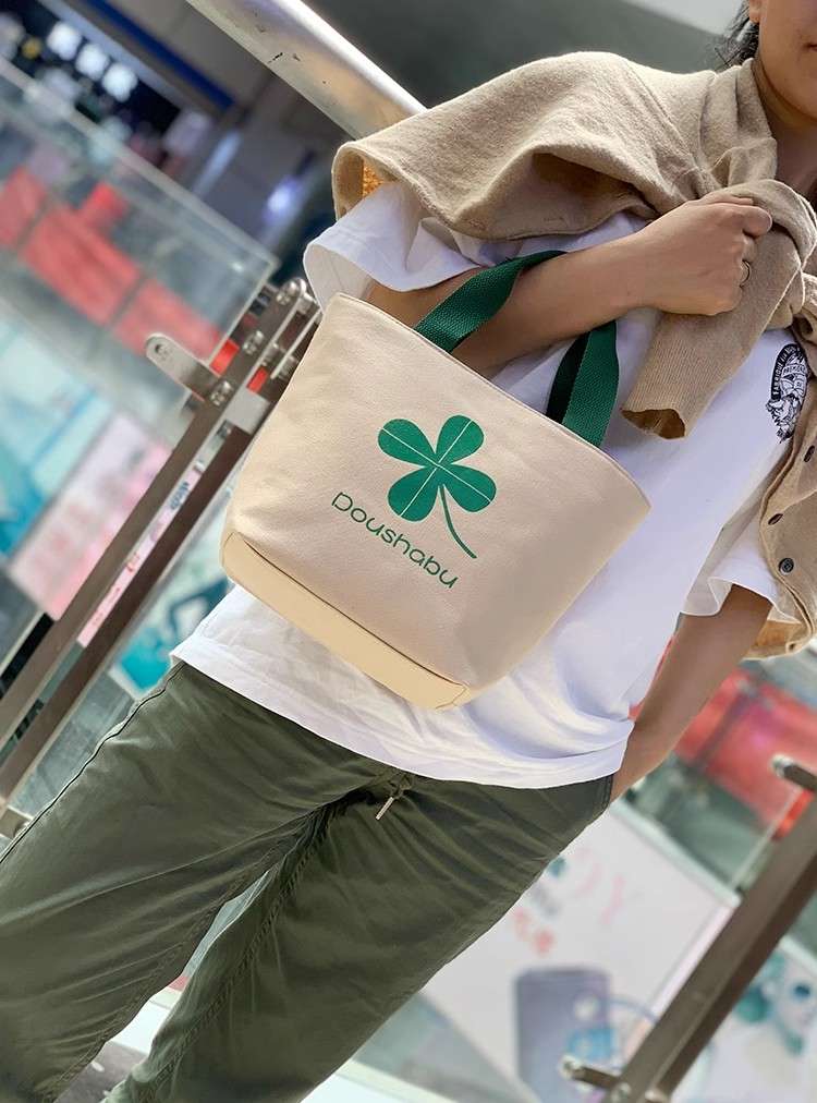 四つ葉柄小さめランチバッグ女性用帆布トート