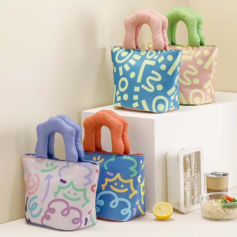 ランチバッグ 小さめ ふわふわ取っ手のお弁当トート
